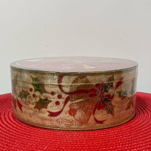 Members Mark Wired Ribbon Bells and Holly 55 yards NWT - Picture 1 of 6